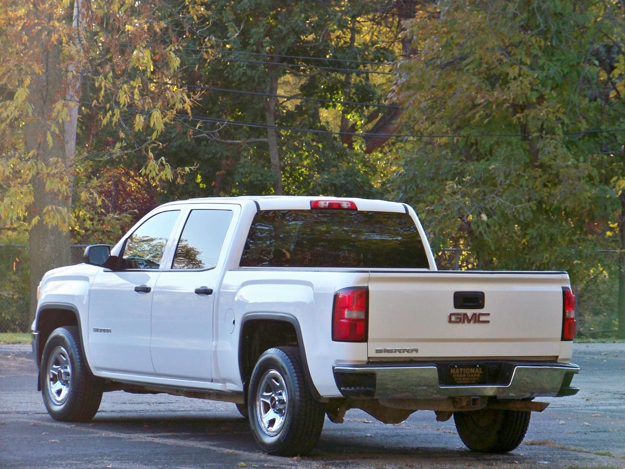 GMC Sierra 1500 Base Crew Cab 4WD 2014