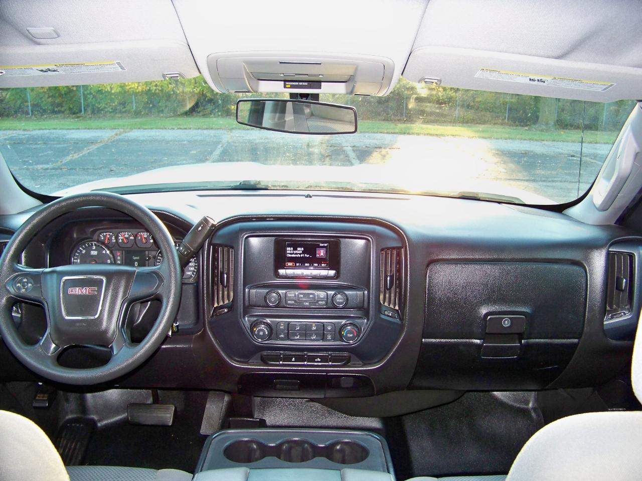 GMC Sierra 1500 Base Crew Cab 4WD 2014