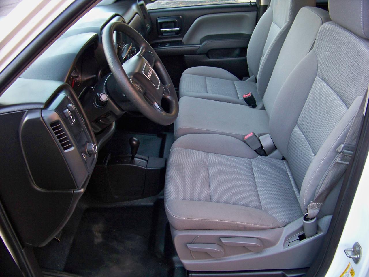 GMC Sierra 1500 Base Crew Cab 4WD 2014