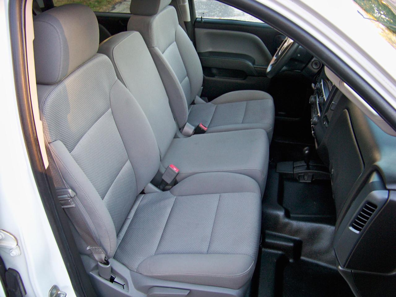 GMC Sierra 1500 Base Crew Cab 4WD 2014