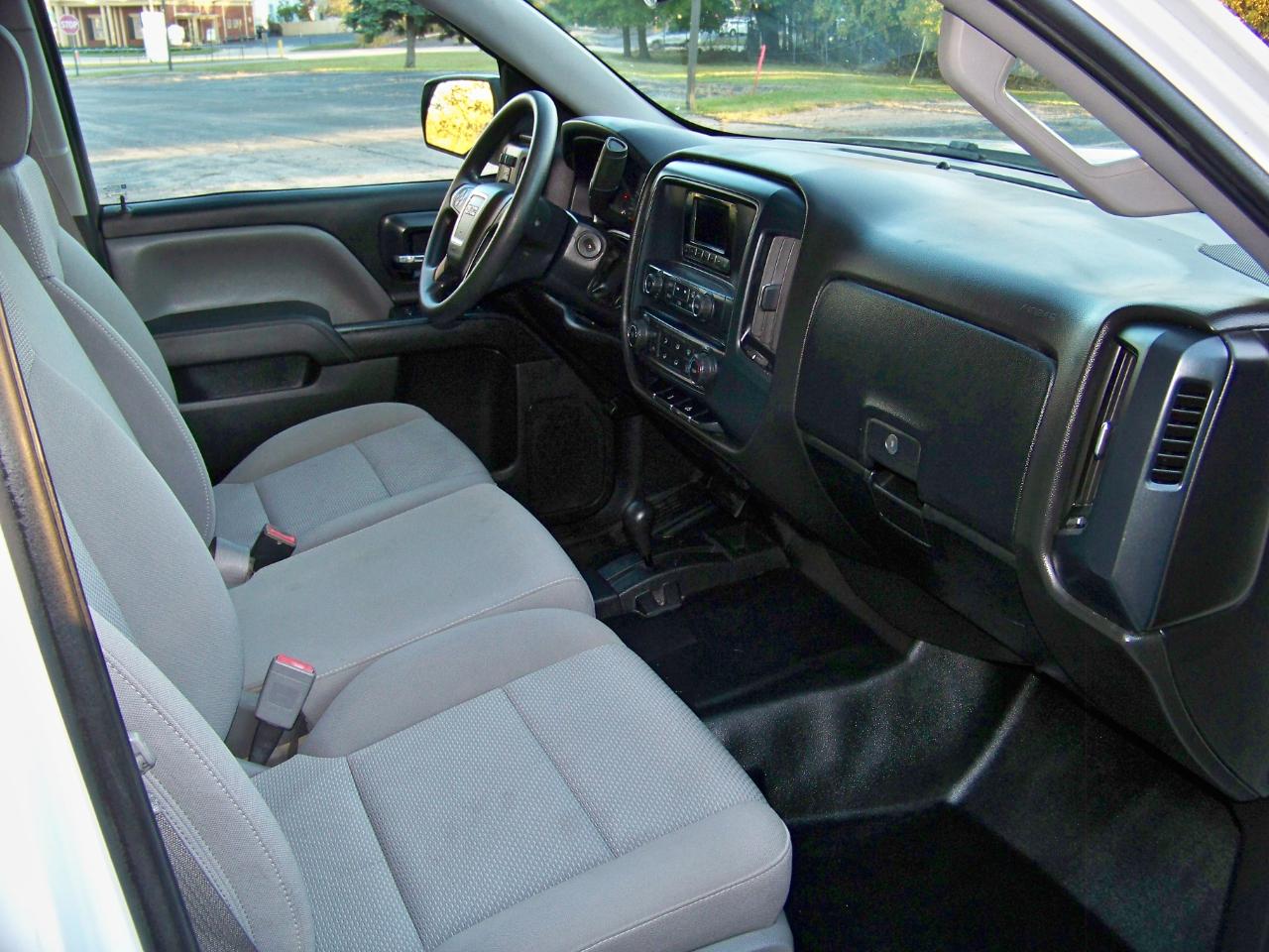 GMC Sierra 1500 Base Crew Cab 4WD 2014