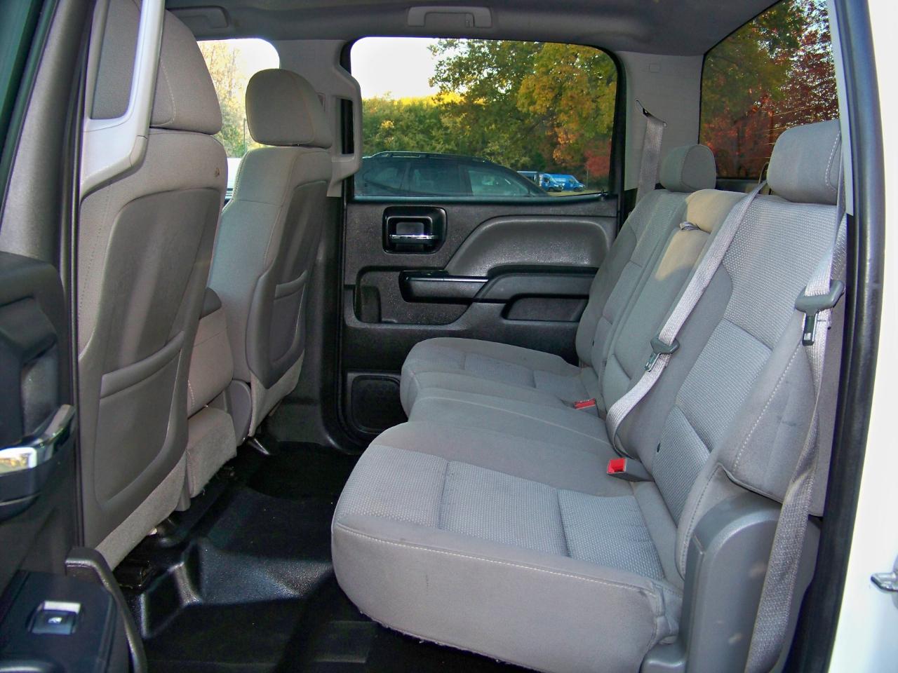 GMC Sierra 1500 Base Crew Cab 4WD 2014