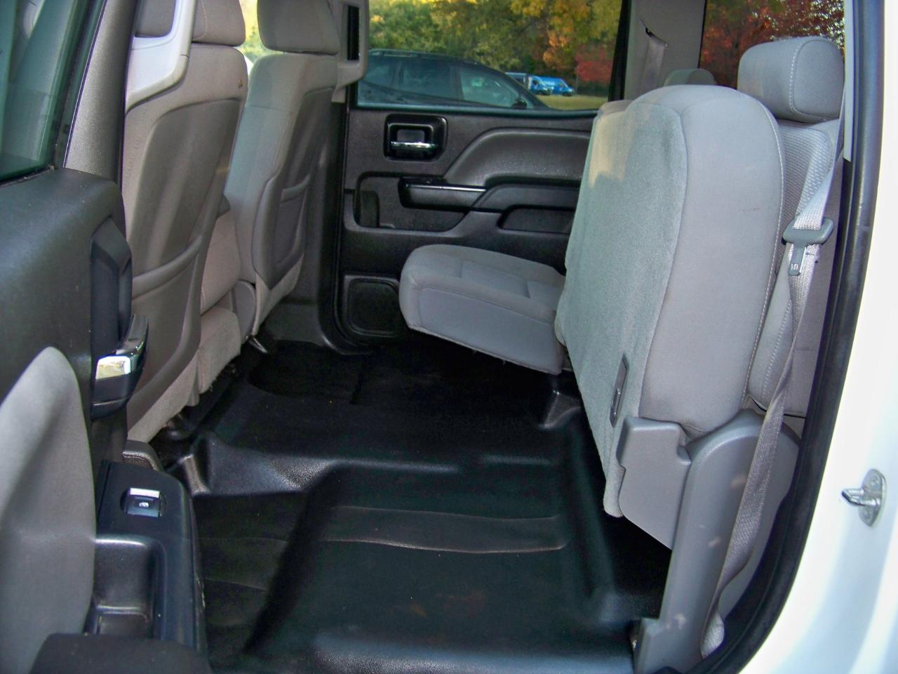 GMC Sierra 1500 Base Crew Cab 4WD 2014