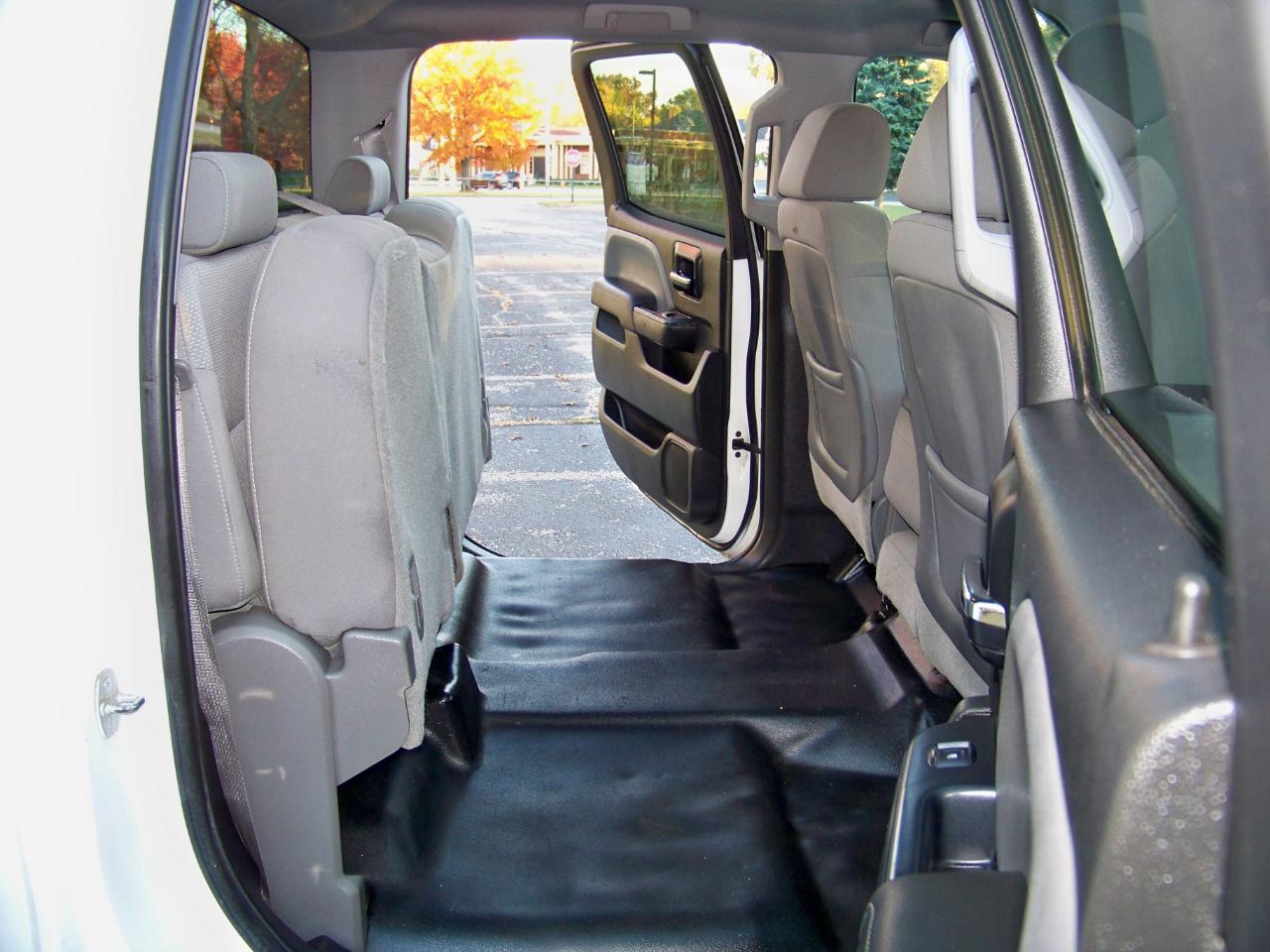 GMC Sierra 1500 Base Crew Cab 4WD 2014