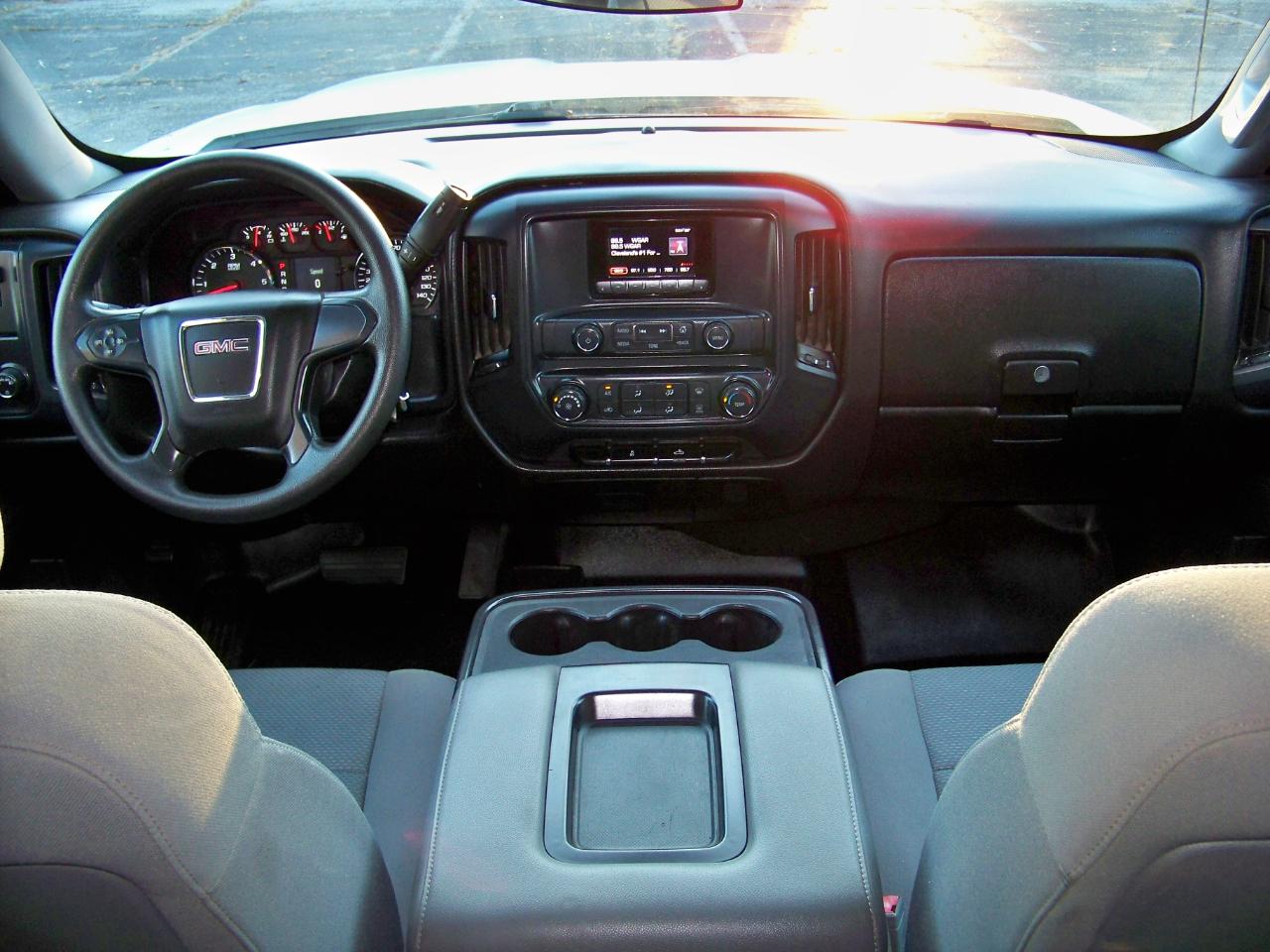 GMC Sierra 1500 Base Crew Cab 4WD 2014