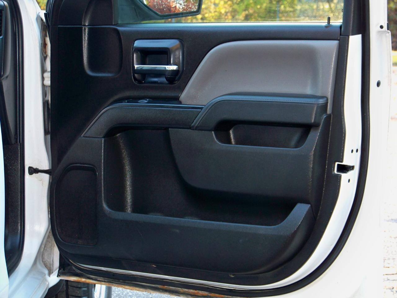 GMC Sierra 1500 Base Crew Cab 4WD 2014