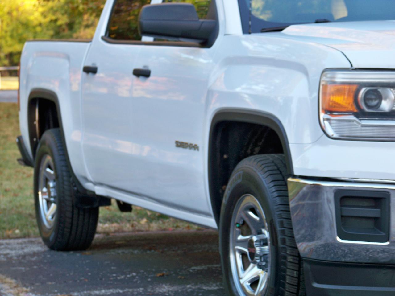 GMC Sierra 1500 Base Crew Cab 4WD 2014