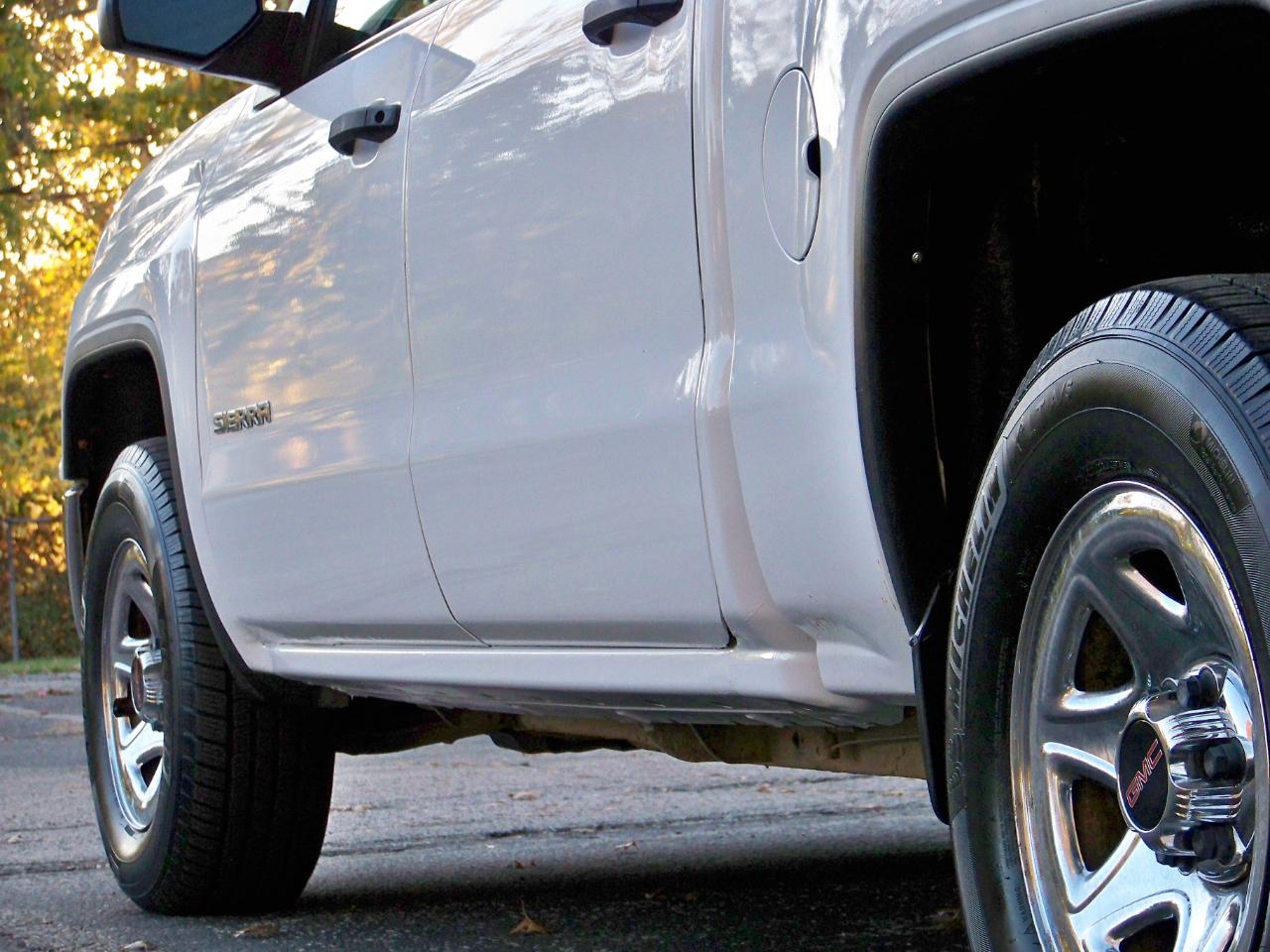 GMC Sierra 1500 Base Crew Cab 4WD 2014