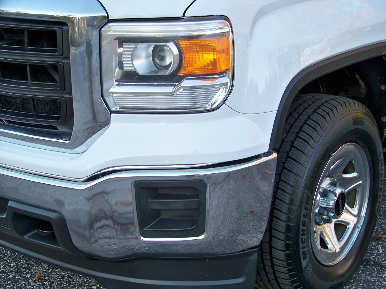 GMC Sierra 1500 Base Crew Cab 4WD 2014