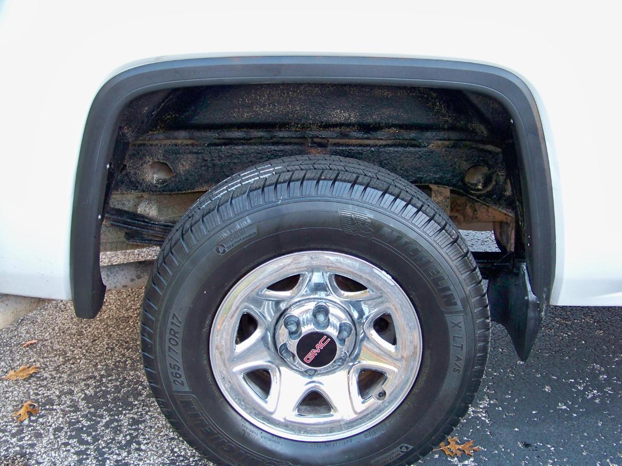 GMC Sierra 1500 Base Crew Cab 4WD 2014