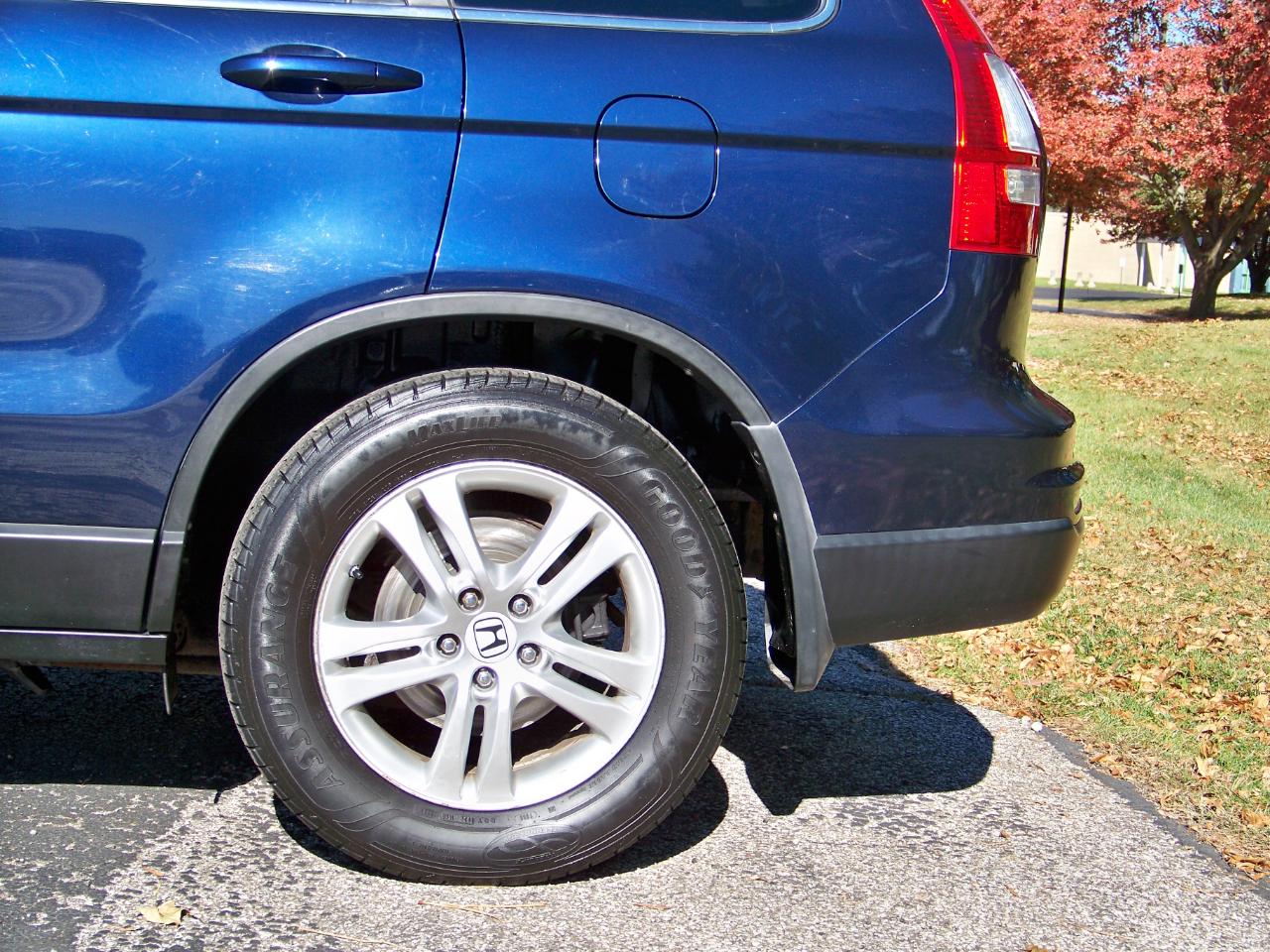 Honda CR-V EX-L AWD w/Navi 2010
