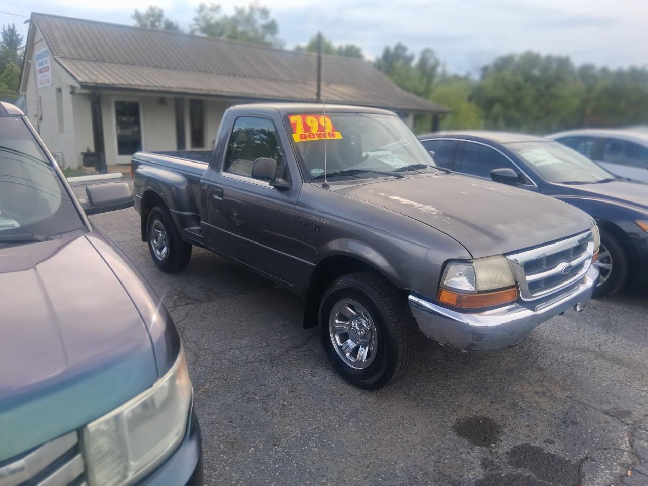 Ford Ranger Reg Cab 112" WB XLT 2000