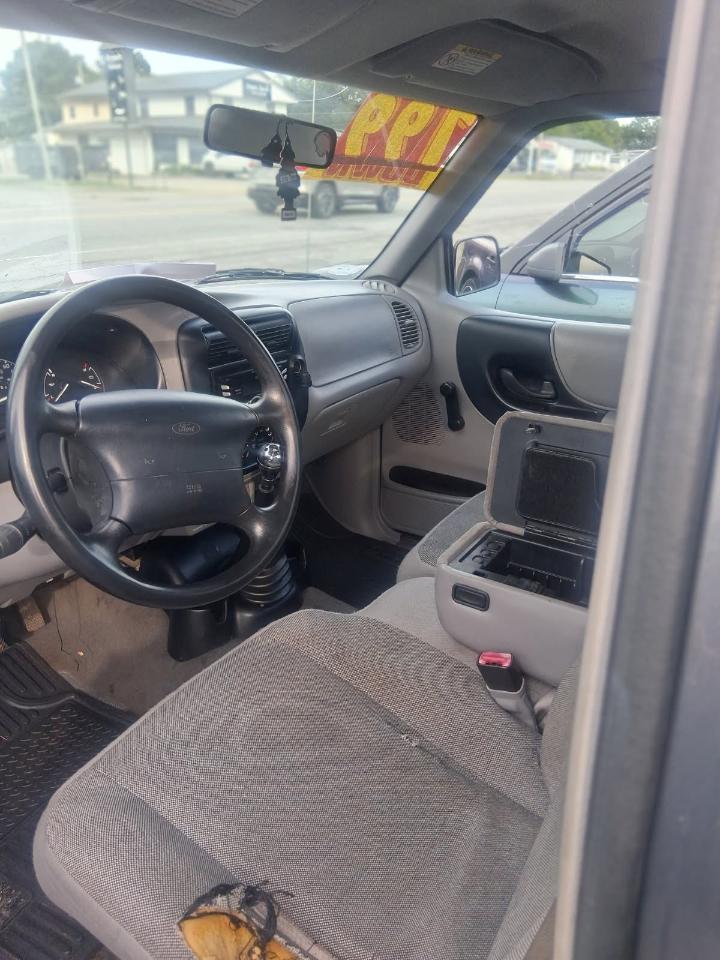 Ford Ranger Reg Cab 112" WB XLT 2000