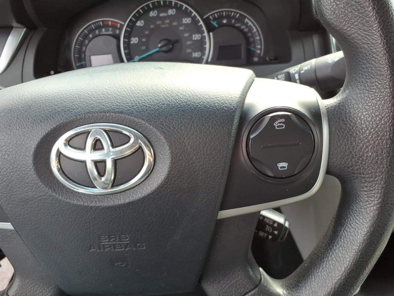Toyota Camry  2012