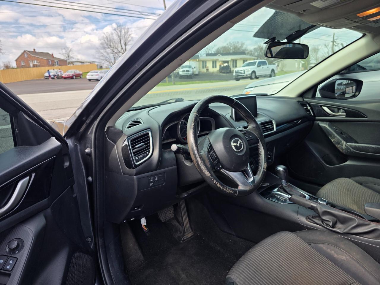 Mazda MAZDA3 4dr Sdn Auto i Touring 2016