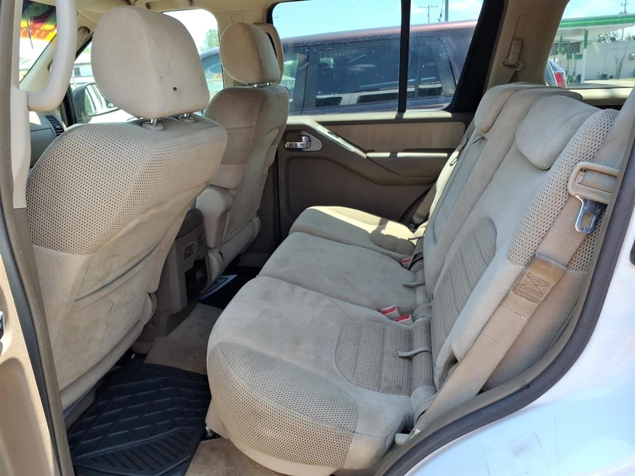 Nissan Pathfinder  2007