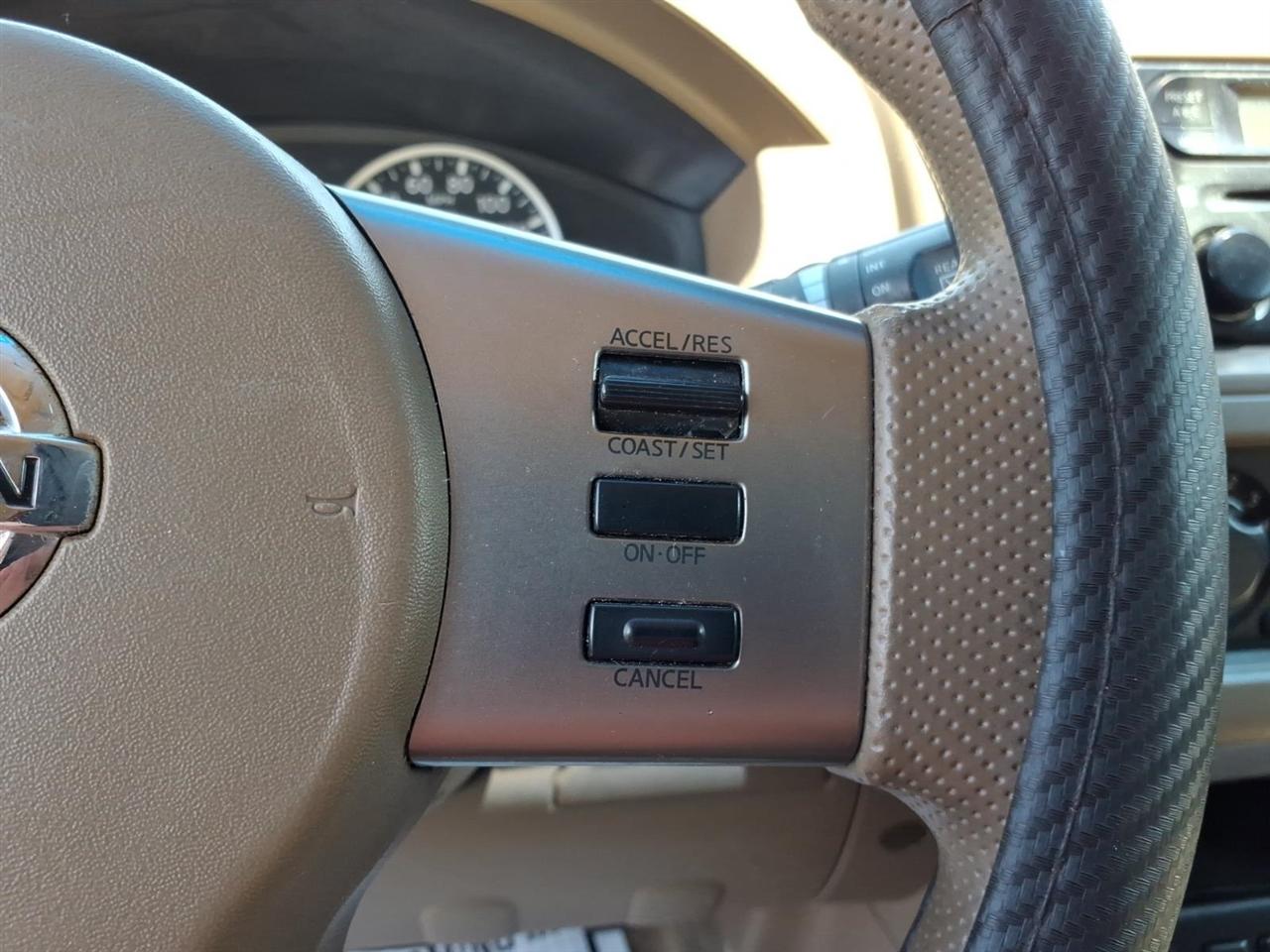 Nissan Pathfinder  2007