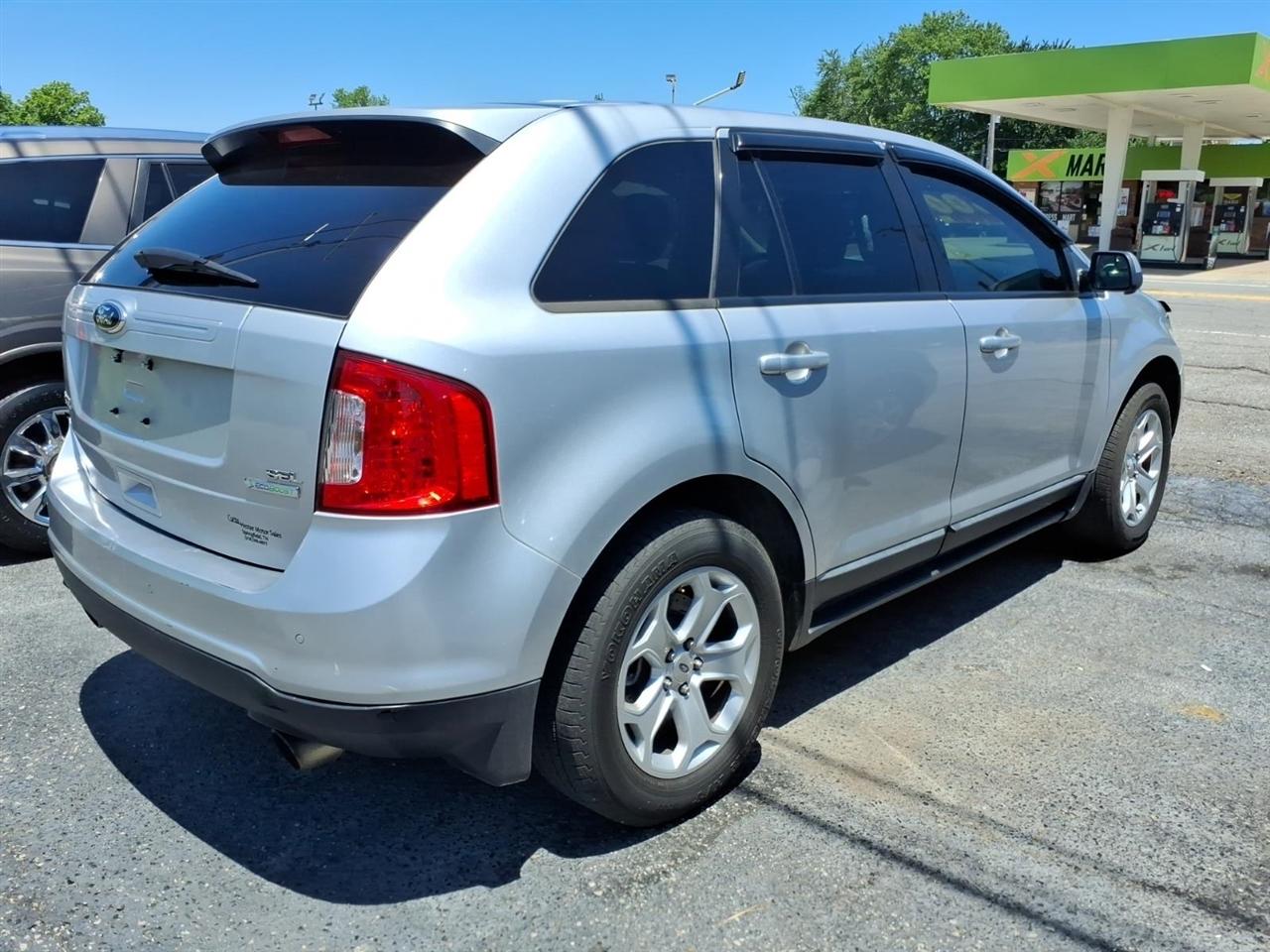 Ford Edge  2013