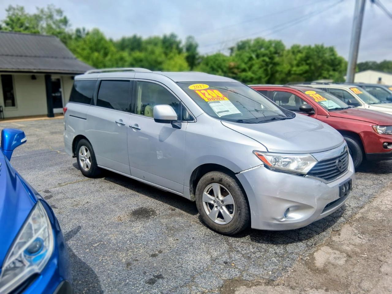 Nissan Quest SV CVT 2017