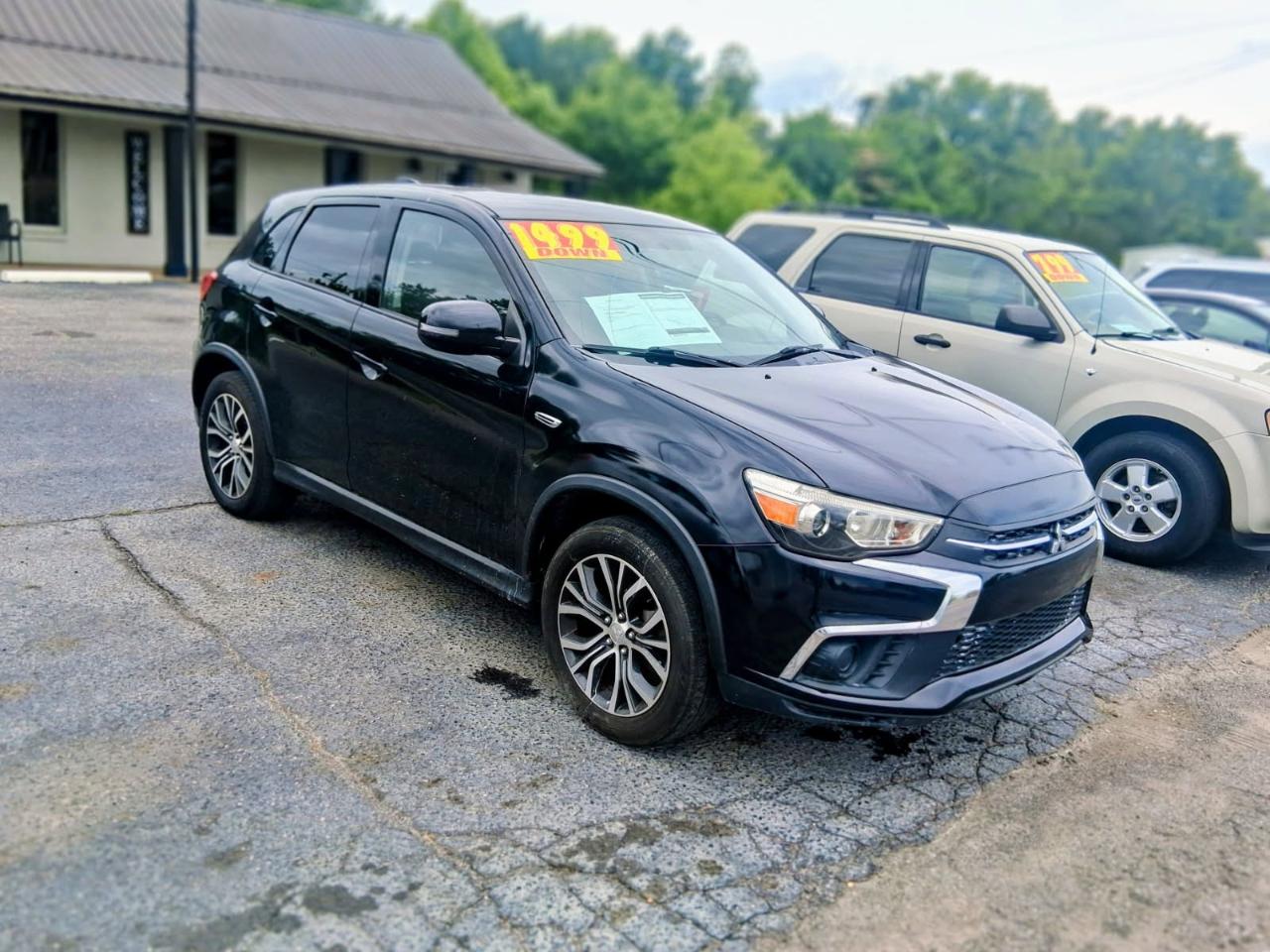 Mitsubishi Outlander Sport ES 2.0 CVT 2019