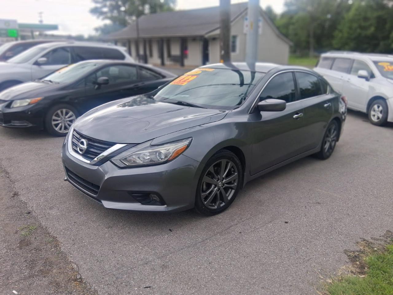 Nissan Altima 2.5 SR Sedan 2018