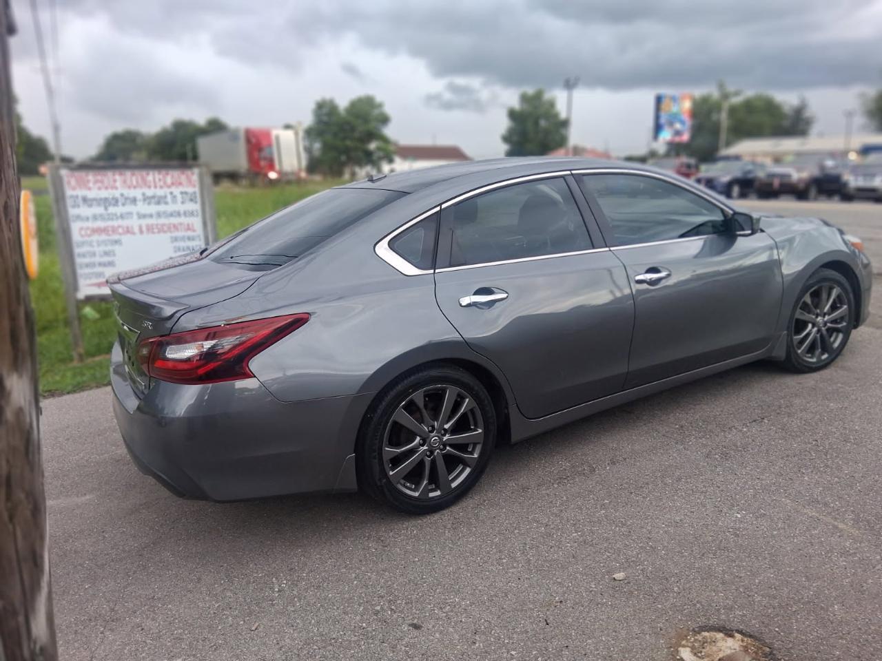 Nissan Altima 2.5 SR Sedan 2018