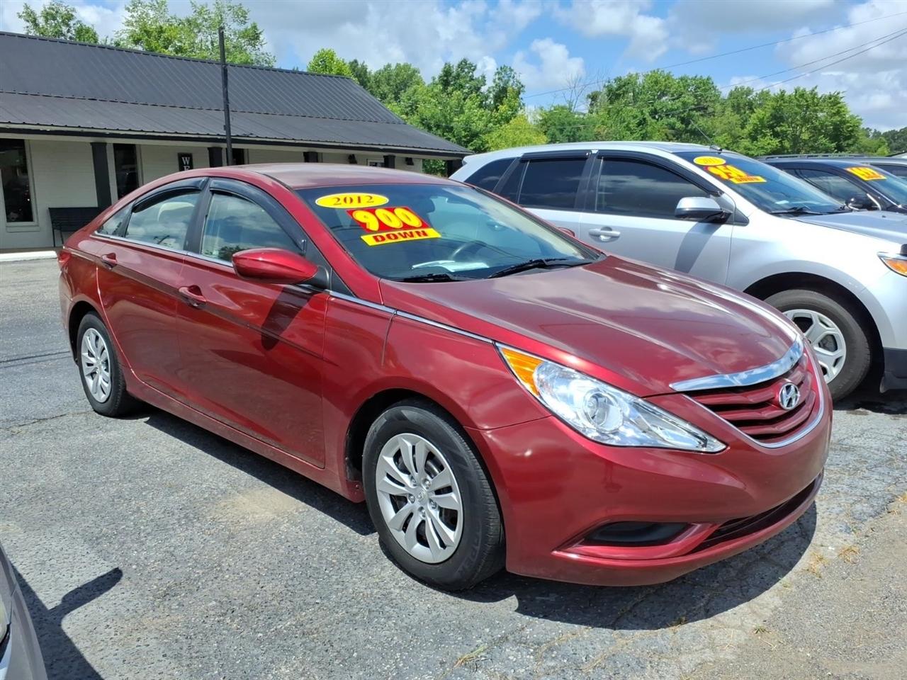 Hyundai Sonata 2.4L GLS 2012