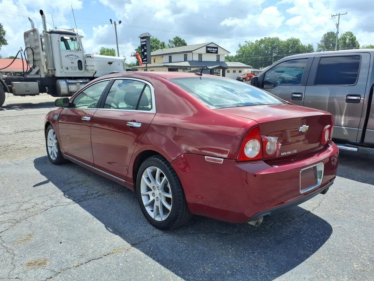 Chevrolet Malibu 4dr Sdn LTZ 2010