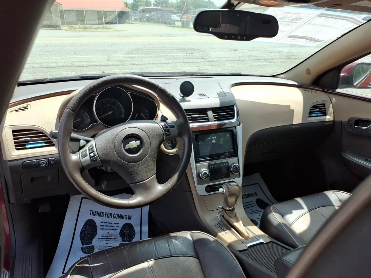 Chevrolet Malibu 4dr Sdn LTZ 2010