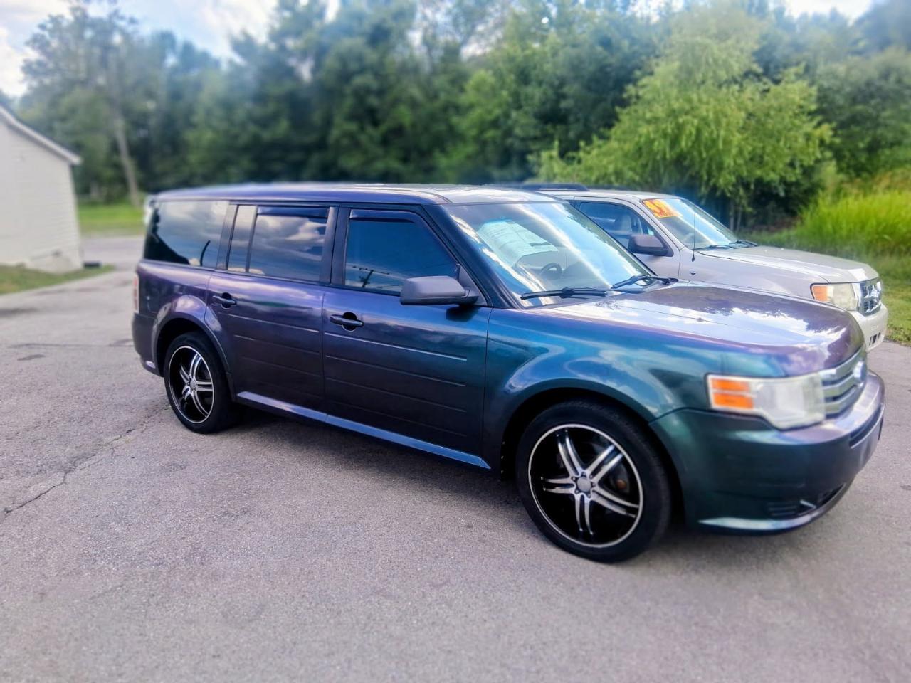 Ford Flex 4dr SE FWD 2010