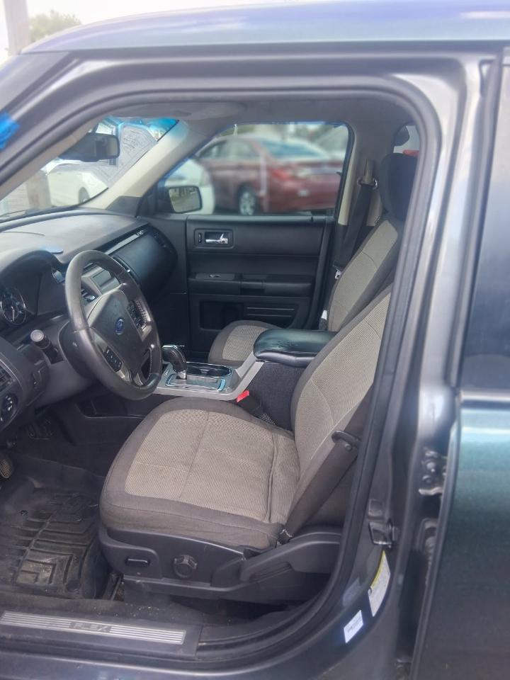 Ford Flex 4dr SE FWD 2010