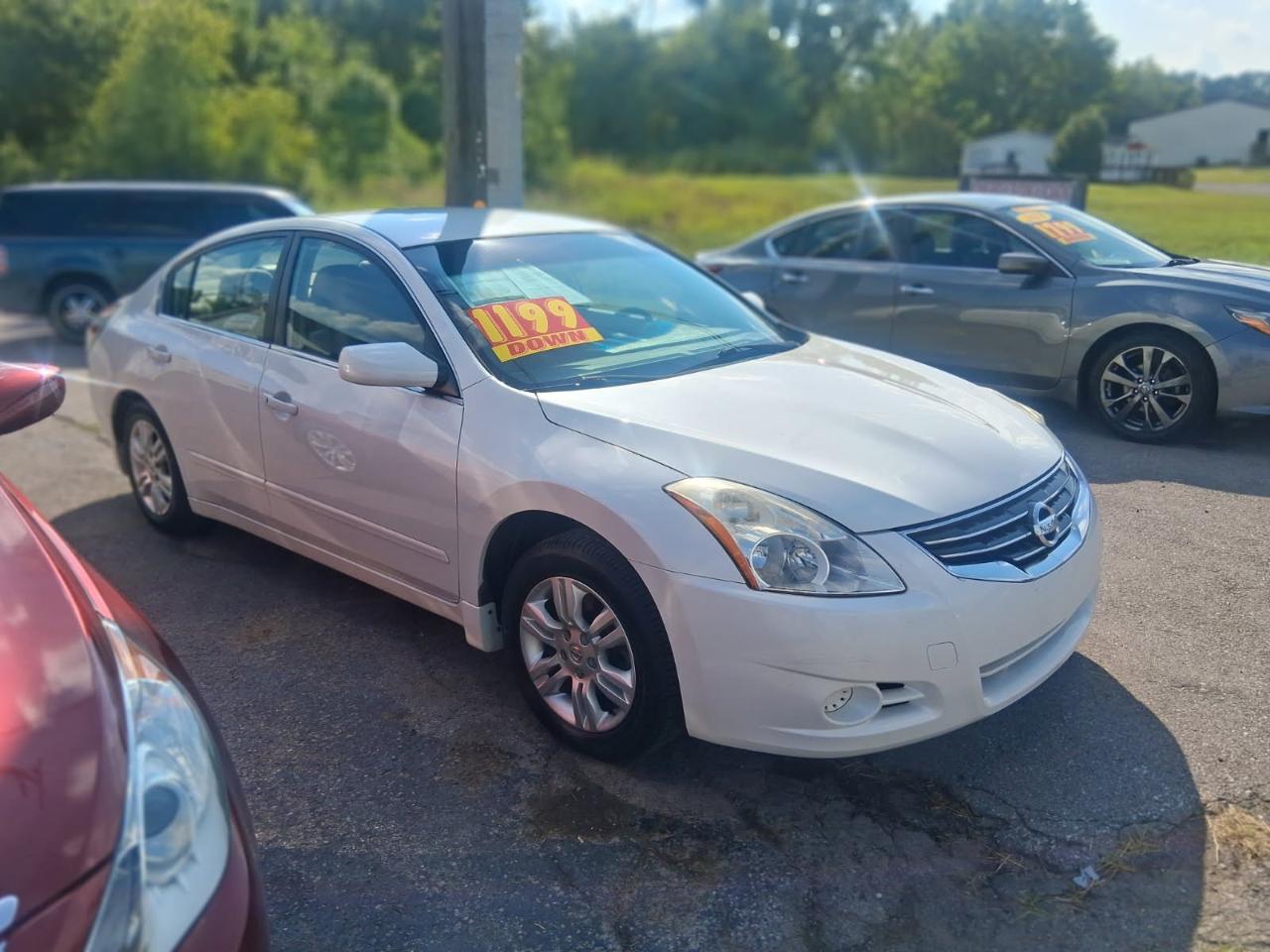 Nissan Altima 4dr Sdn I4 CVT 2.5 S 2011