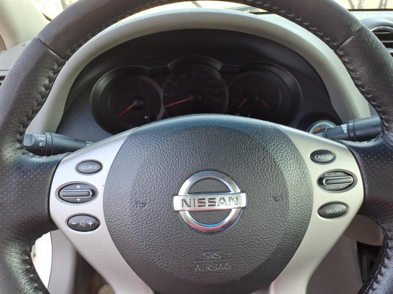 Nissan Altima 4dr Sdn I4 CVT 2.5 S 2011