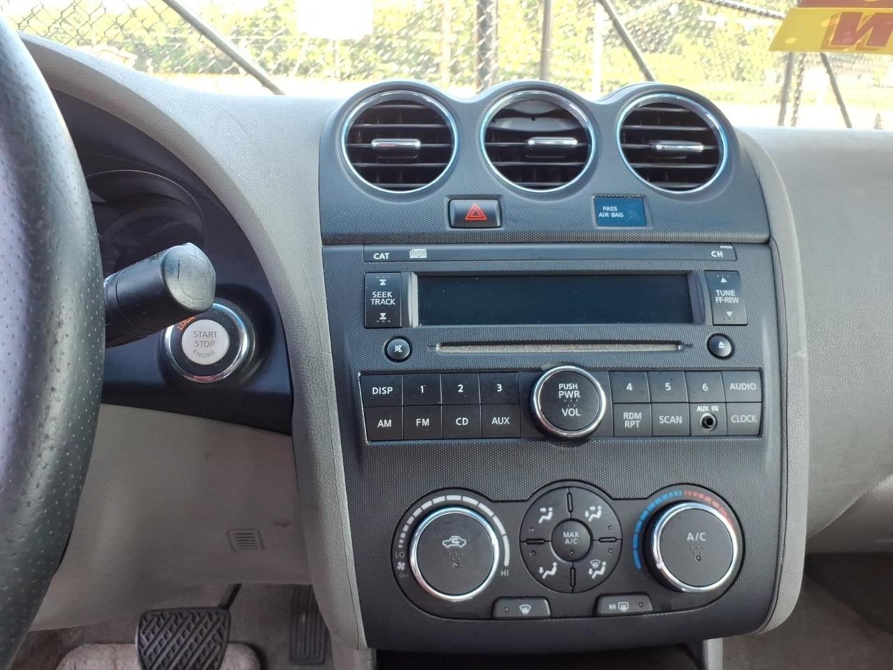 Nissan Altima 4dr Sdn I4 CVT 2.5 S 2011