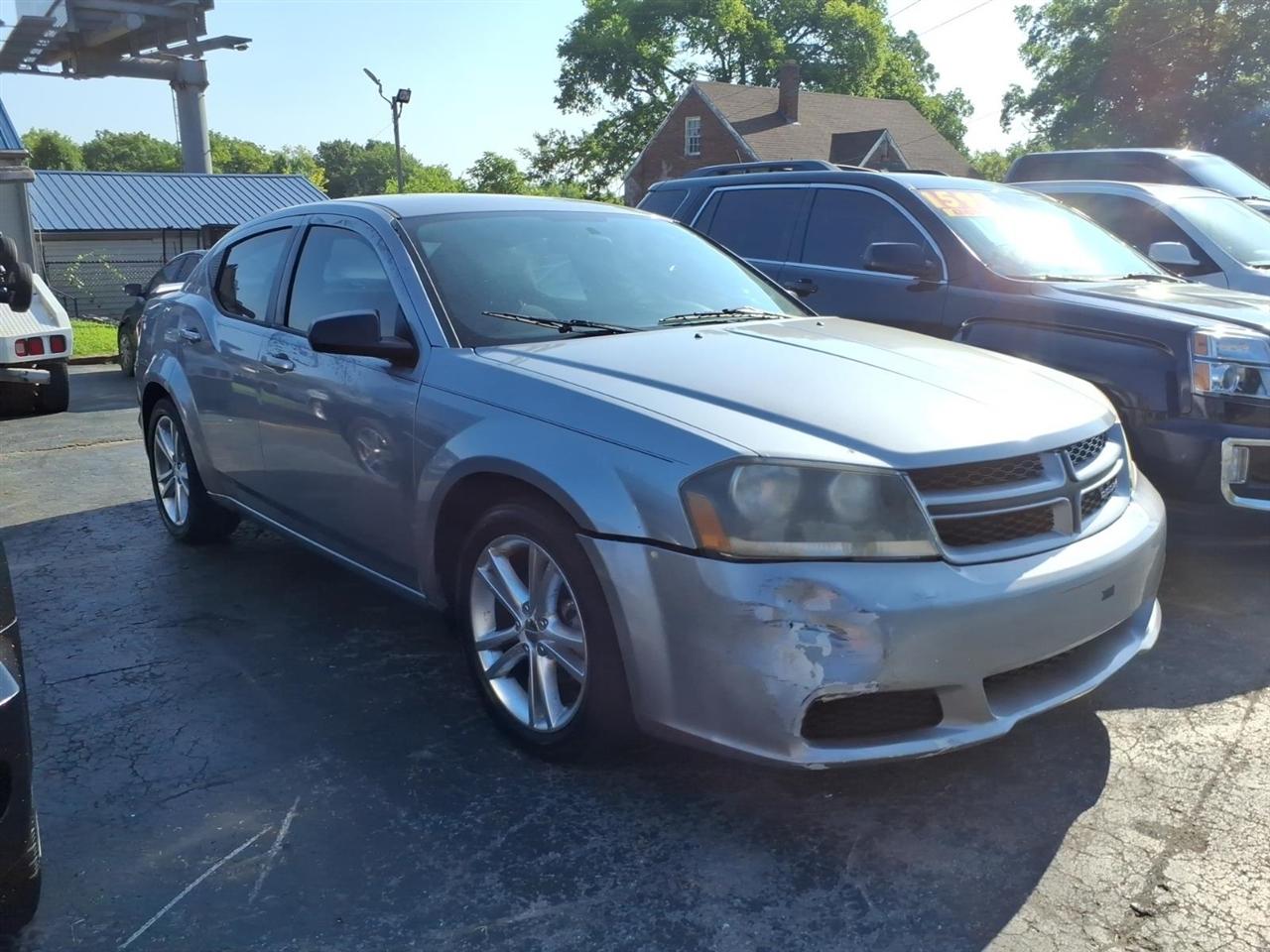 2014 Dodge Avenger 4dr Sdn SE
