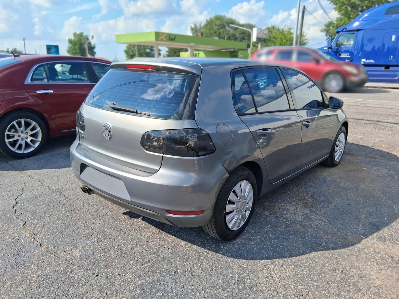 Volkswagen Golf 4dr HB Auto 2011
