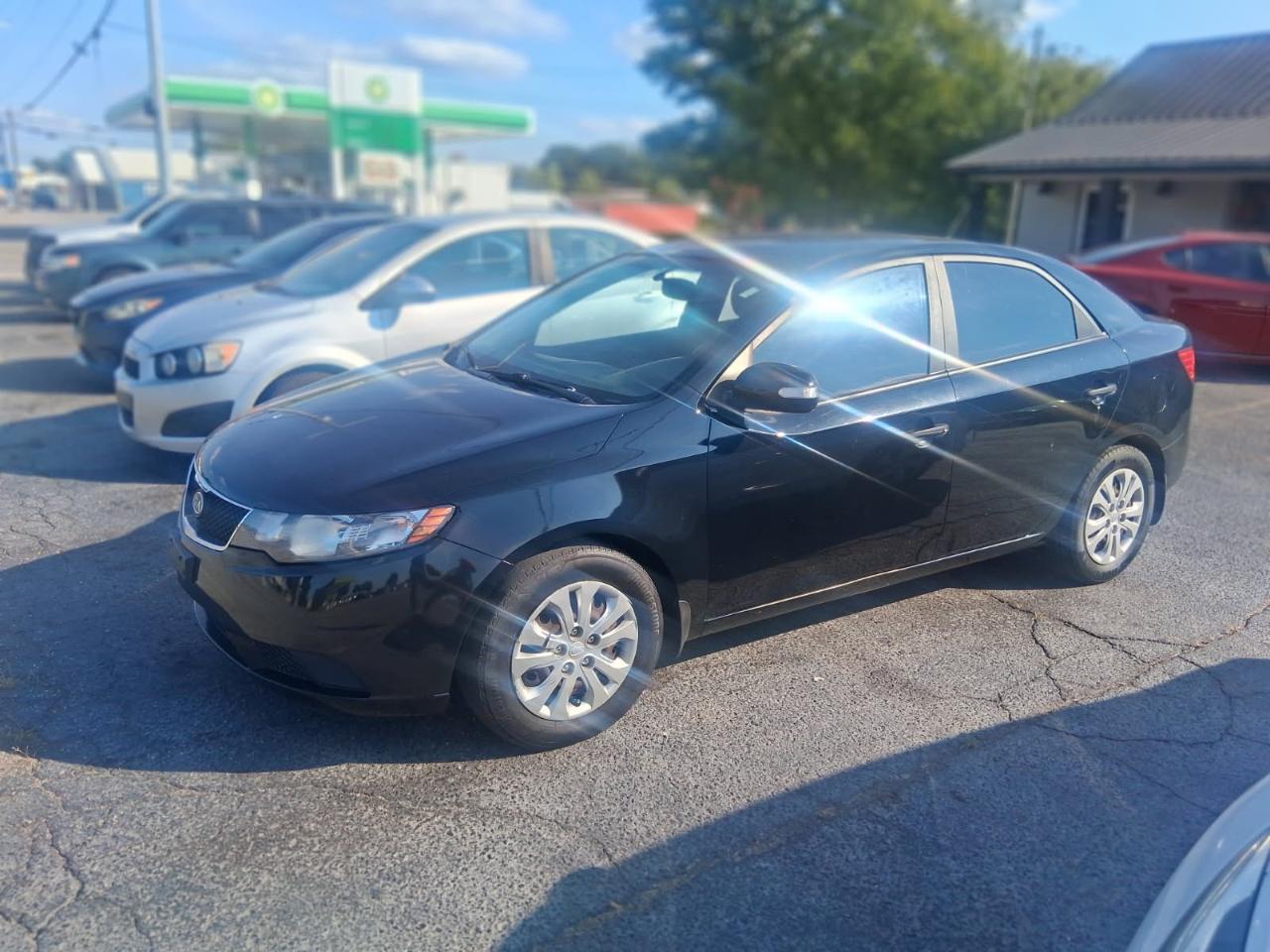 Kia Forte 4dr Sdn Auto EX 2010