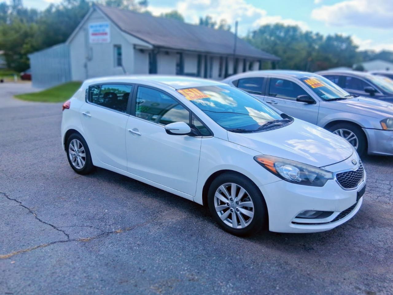 Kia Forte 5-Door 5dr HB Auto EX 2015