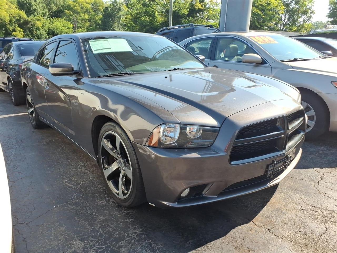 2014 Dodge Charger 4dr Sdn SXT RWD
