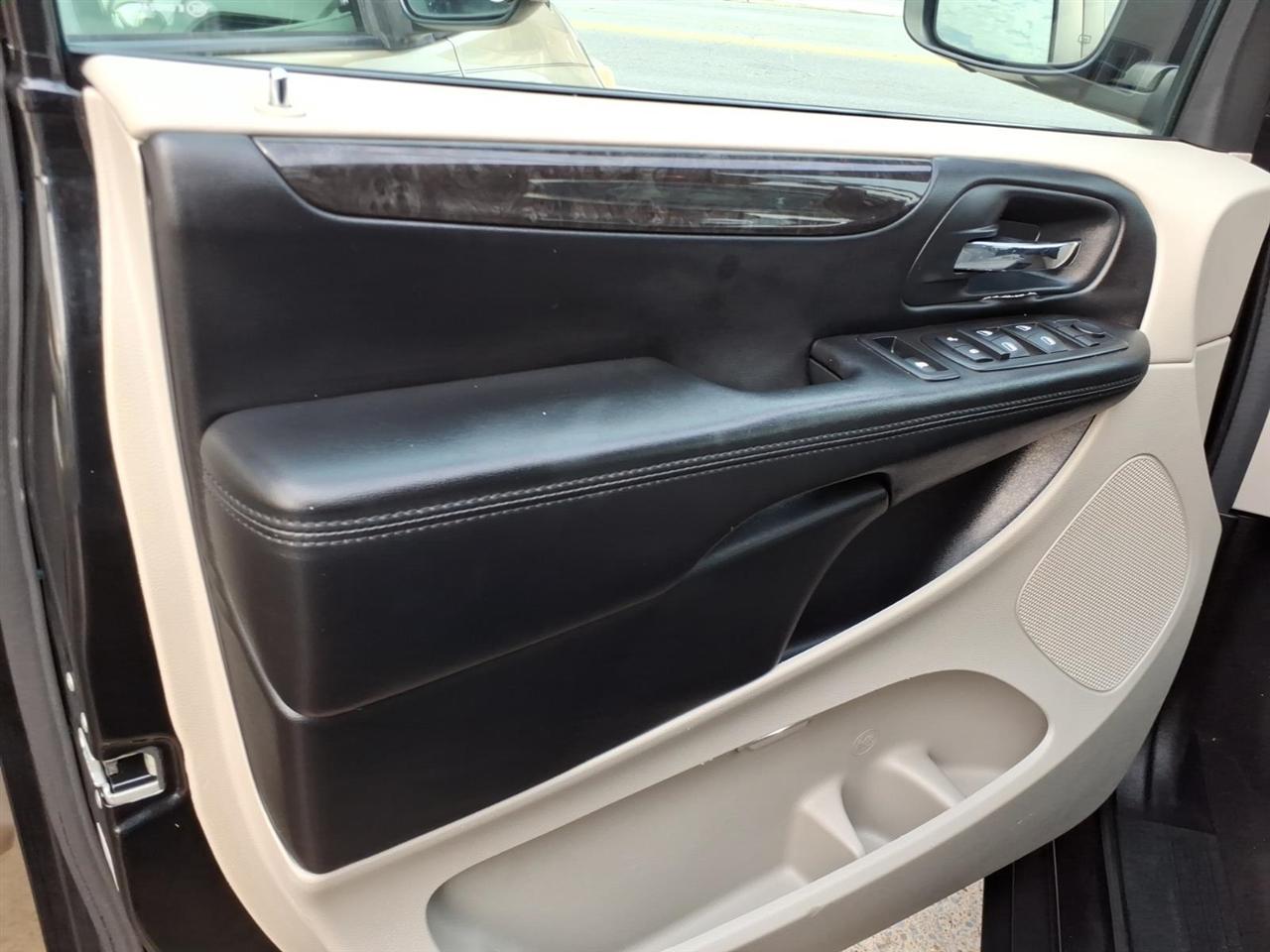 Dodge Grand Caravan 4dr Wgn SXT 2013