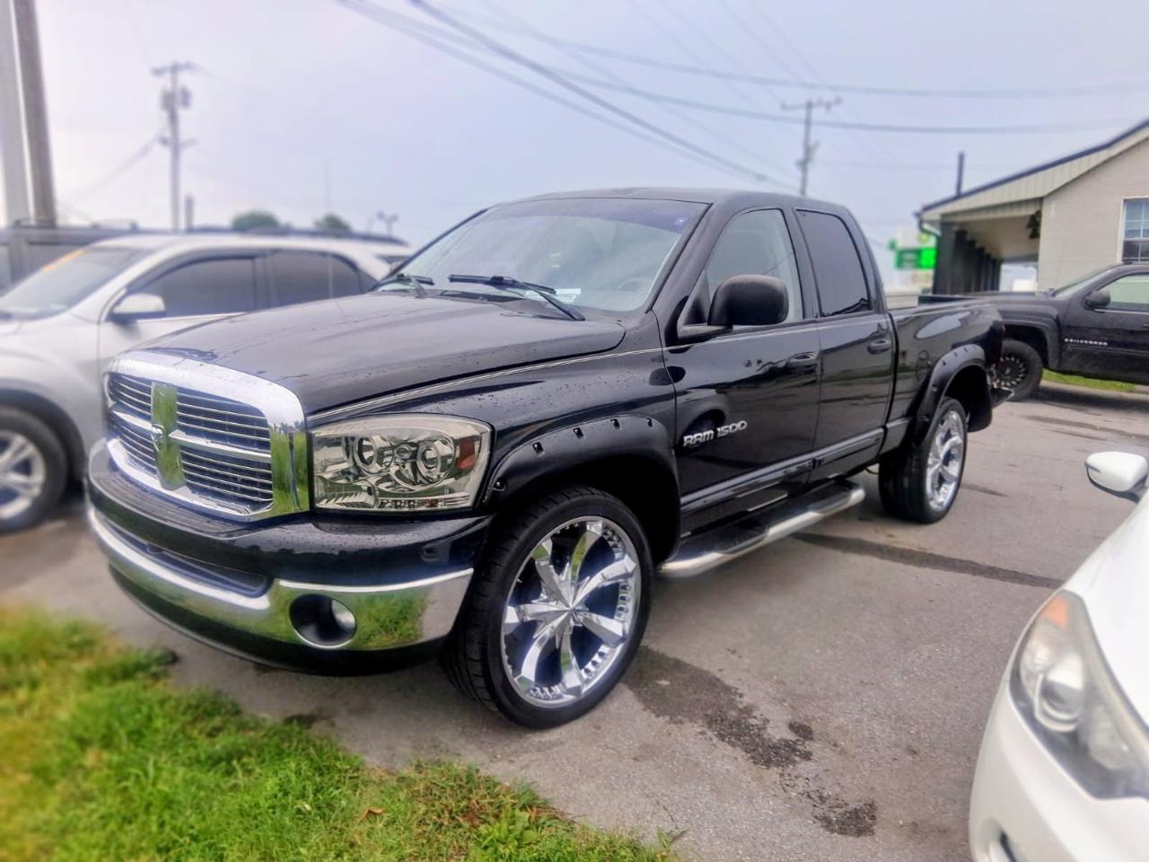 Dodge Ram 1500 4WD Quad Cab 140.5" SLT 2007