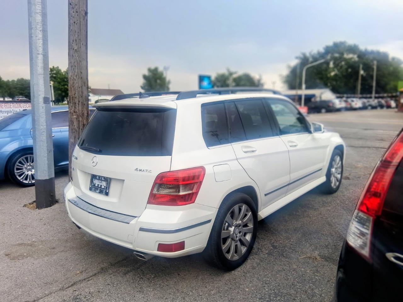 Mercedes-Benz GLK-Class 4MATIC 4dr GLK 350 2010