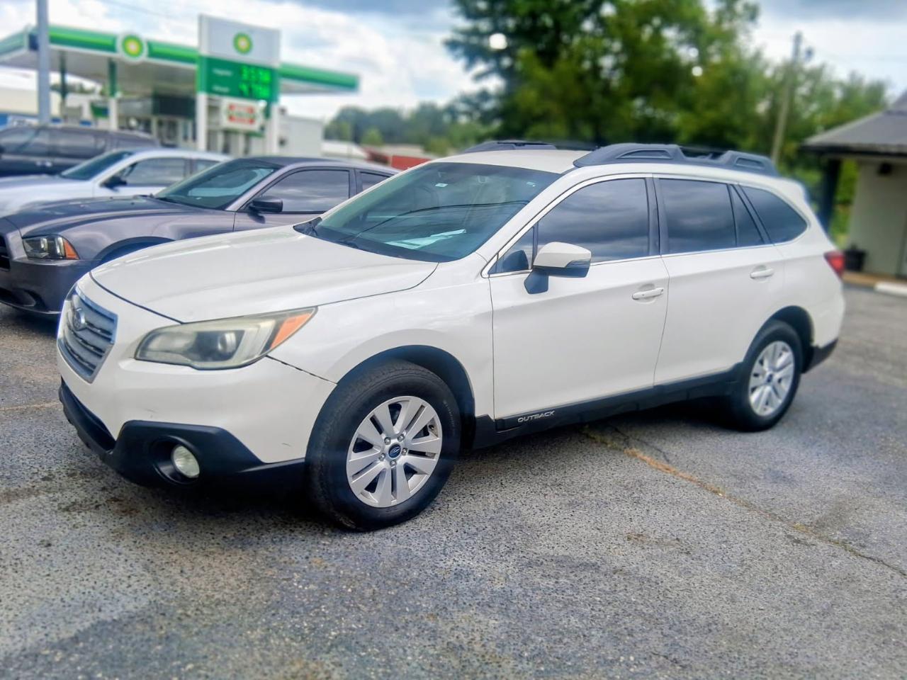 Subaru Outback 4dr Wgn 2.5i Premium PZEV 2016
