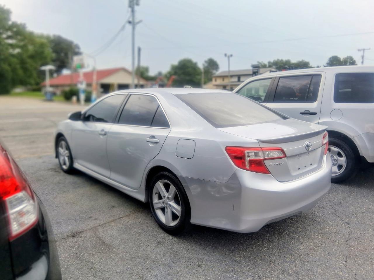Toyota Camry 2014.5 4dr Sdn I4 Auto SE Sport (Natl) 2014