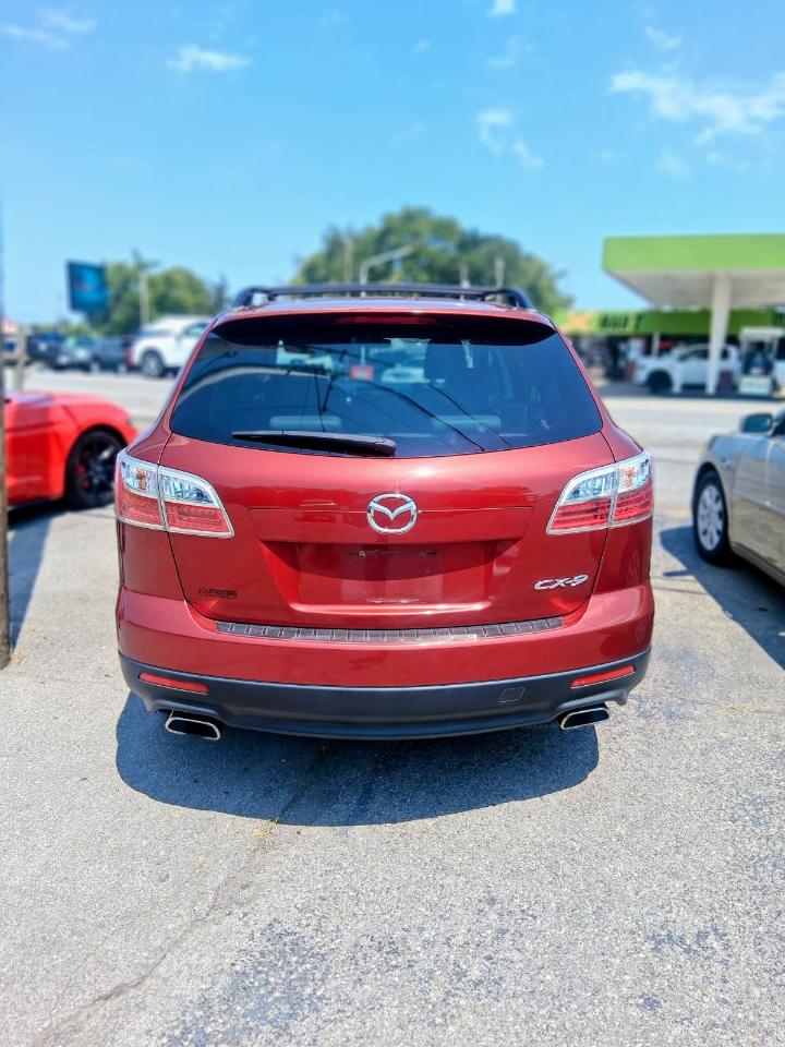 Mazda CX-9 FWD 4dr Touring 2011