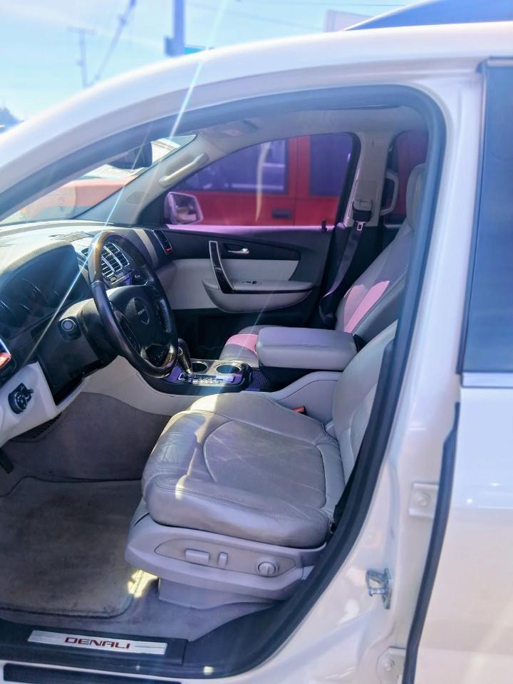 GMC Acadia AWD 4dr Denali 2012