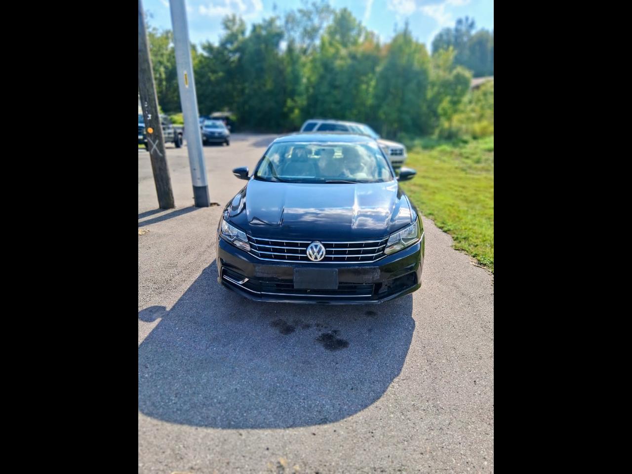 Volkswagen Passat 4dr Sdn 1.8T Auto SE PZEV 2016
