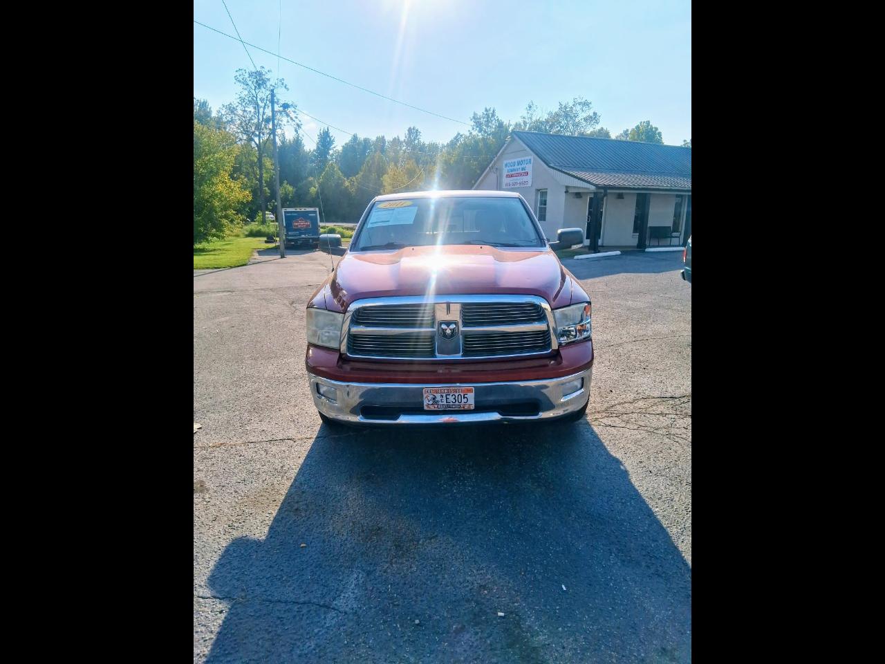 2011 RAM 1500 2WD Crew Cab 140.5" Big Horn