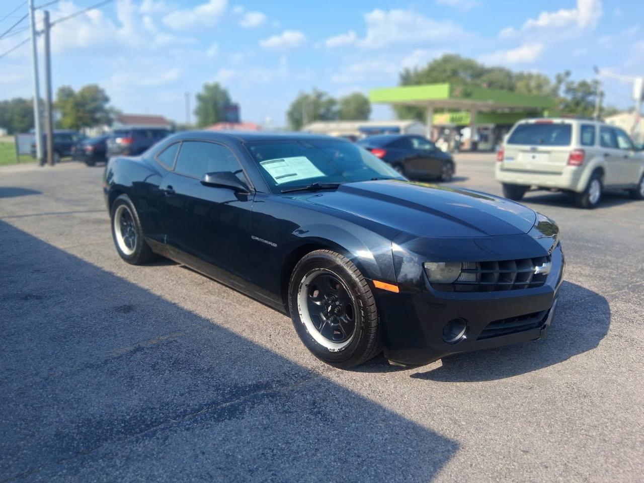 Chevrolet Camaro 2dr Cpe 2LS 2011
