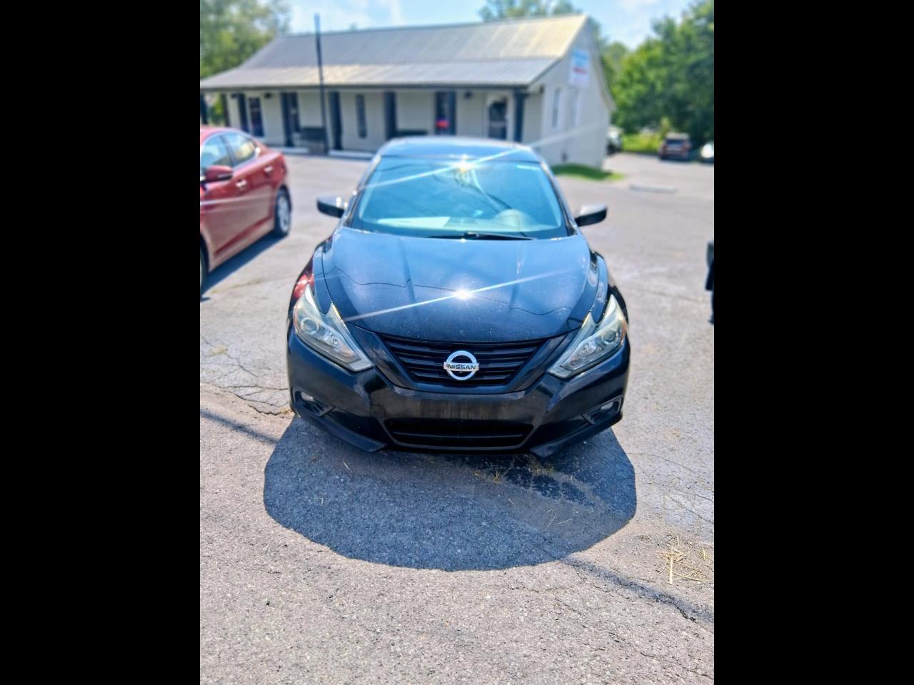 Nissan Altima 2.5 SR Sedan 2018
